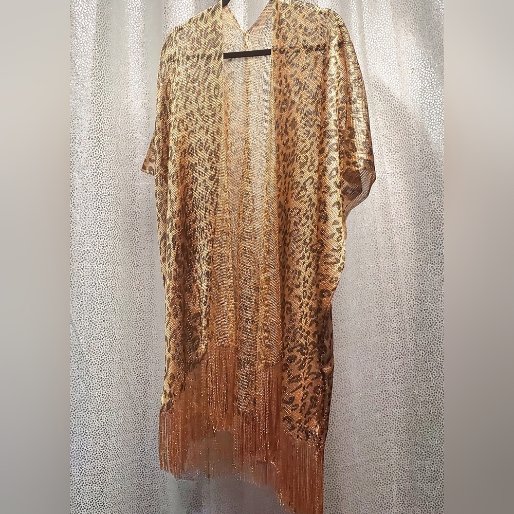 Leopard Print Kimono with Fringe - Picture 8 of 10